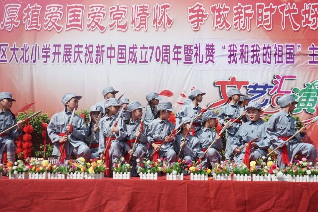 主被动兼顾，揭秘新领克09 EM-P的安全防护体系